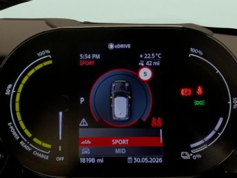 Mini Electric Hatch Cooper SE 32.6kWh Level 3 (184 ps) - HEATED SEATS - INTERIOR LIG