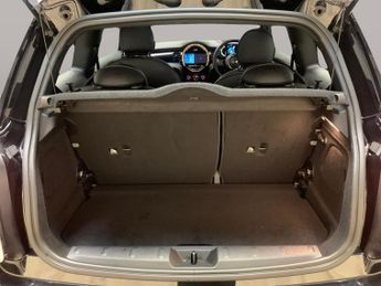 Mini Electric Hatch Cooper SE 32.6kWh Level 3 (184 ps) - HEATED SEATS - INTERIOR LIG