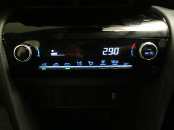 Toyota Yaris Cross 1.5 VVT-h Icon E-CVT (116 ps) - REVERSE CAM - LANE DEPARTURE ALE