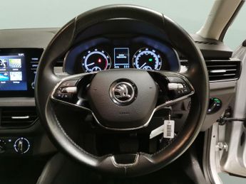 Skoda Kamiq 1.5 TSI ACT SE DSG (150 ps) - CRUISE - AIR CON - DAB
