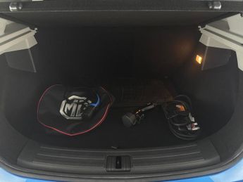 MG MG ZS 72.6kWh SE Long Range (156 ps) - LANE DEPARTURE  - BLUETOOTH