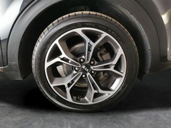 Kia Sportage 1.6 CRDi GT-Line DCT AWD (134 bhp) - ADAPTIVE LED LIGHTS - BLUET