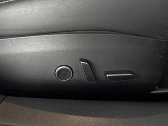 Tesla Model 3 (Dual Motor) Long Range 4WDE (346 ps) - PARK ASSIST - LED - REVE