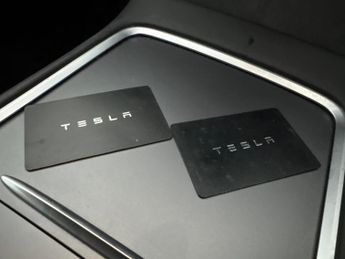Tesla Model 3 (Dual Motor) Long Range 4WDE (346 ps) - PARK ASSIST - LED - REVE