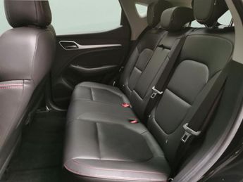 MG MG ZS 72.6kWh Trophy Long Range (156 ps) - KEYLESS ENTRY - LED - REVER