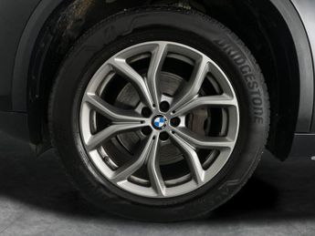 BMW X5 3.0 40i MHT xLine xDrive (340 ps) - ACTIVE LANE ASSIST - HK AUDI