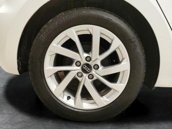 Audi A1 1.0 TFSI 25 Sport Sportback S Tronic (95 ps) - CRUISE - SPEED LI
