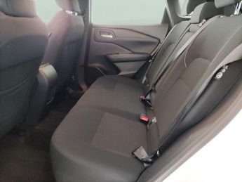 Nissan Qashqai 1.3 DIG-T MHEV Acenta Premium XTRON (158 ps) - BLIND SPOT ASSIST