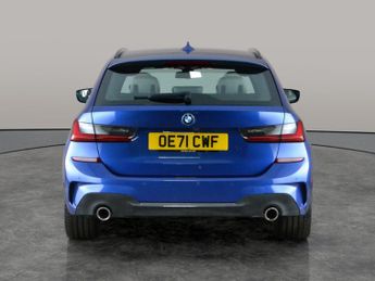 BMW 3 Series 2.0 330e 12kWh M Sport Touring Plug-in (292 ps) - PARK ASSIST