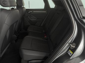 Audi Q3 1.4 TFSIe 45 Black Edition Plug-in S Tronic 13kWh (245 ps) - BLU