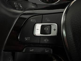 Volkswagen Golf 1.6 TDI GT DSG (115 ps) - PARK SENSORS - PADDLE SHIFT - CAR-NET 