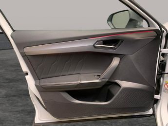 Cupra Formentor 1.5 TSI V2 DSG (150 ps) - LED - REVERSE CAM - NAV