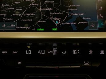 Audi A3 1.4 TFSIe 40 Sport Sportback Plug-in S Tronic 13kWh (204 ps) - C