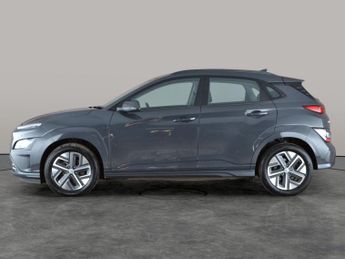 Hyundai Kona 39kWh SE Connect (10.5kW Charger) (136 ps) - LED - REVERSE CAM -