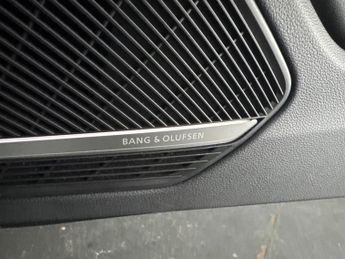Audi A4 35 TFSI S Line S Tronic [Tech Pack] - REVERSE CAM - HEATED SEATS