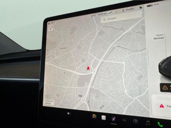 Tesla Model Y (Dual Motor) Long Range 4WDE (384 bhp) - HEATED STEERING - WIFI