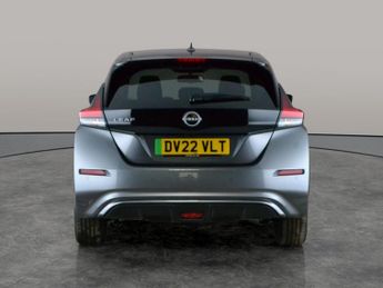 Nissan Leaf 39kWh Tekna (150 ps) - LED - NAV - LANE DEPARTURE