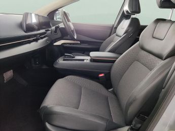 Nissan Ariya 63kWh Advance 7.4kW Charger (217 ps) - HEAT AND COOL SEATS - 360