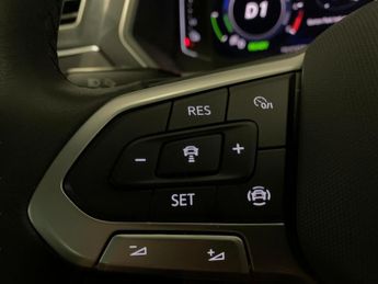 Volkswagen Tiguan 1.4 TSI 13kWh Life Plug-in DSG (245 ps) - NAV - BLUETOOTH - PARK