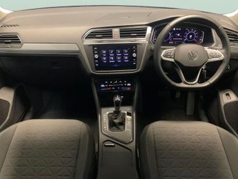 Volkswagen Tiguan 1.4 TSI 13kWh Life Plug-in DSG (245 ps) - NAV - BLUETOOTH - PARK