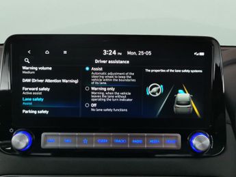 Hyundai Kona 39kWh SE Connect (10.5kW Charger) (136 ps) - LED - REVERSE CAM -
