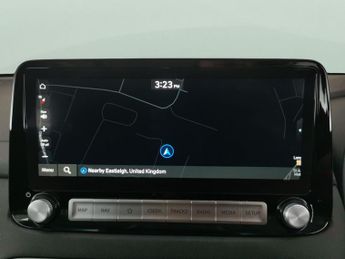 Hyundai Kona 39kWh SE Connect (10.5kW Charger) (136 ps) - LED - REVERSE CAM -