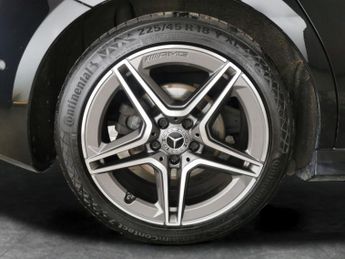 Mercedes-Benz A Class 1.3 A200 AMG Line (Premium 2) 7G-DCT (163 ps) - LED - REVERSE CA