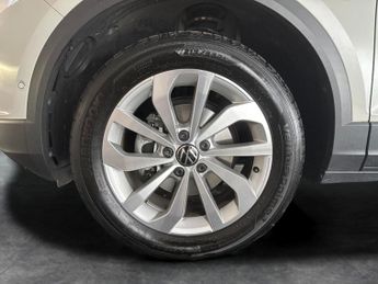 Volkswagen T-Roc 1.5 TSI Match DSG (150 ps) - ASSISTANCE PACK - PARK SENSORS - PA