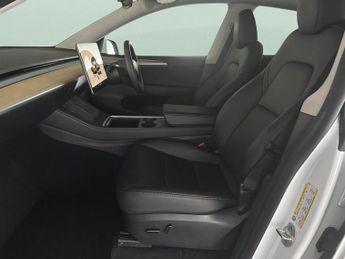 Tesla Model Y SUV RWD (346 ps) - HEATED STEERING - WIFI - BLIND SPOT ASSIST