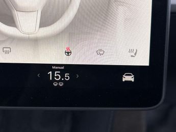 Tesla Model Y SUV RWD (346 ps) - REVERSE CAM - NAV - LEATHER
