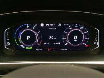 Volkswagen Tiguan 1.4 TSI 13kWh Elegance Plug-in DSG (245 ps) - REVERSE CAM - HEAT