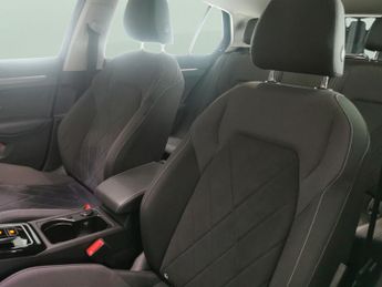 Volkswagen Golf 1.5 eTSI MHEV Style DSG (150 ps) - ALCANTARA - WIFI - BLUETOOTH