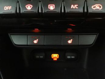 Kia Sportage 1.6 CRDi GT-Line DCT AWD (134 bhp) - ADAPTIVE LED LIGHTS - BLUET
