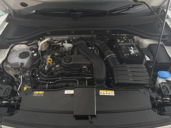 Volkswagen T-Roc 1.5 TSI Match DSG (150 ps) - ASSISTANCE PACK - PARK SENSORS - PA