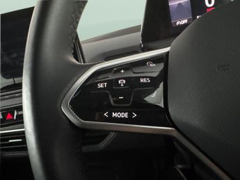 Volkswagen ID.3 Pro 58kWh Life (145 ps) - BLUETOOTH - PARK SENSORS - DAB