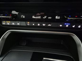 Mazda CX-60 2.5 e-SKYACTIV 17.8kWh Exclusive-Line Plug-in 4WD (327 ps) - LED