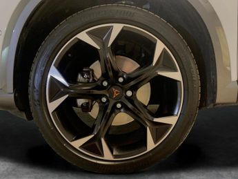 Cupra Formentor 1.5 TSI V2 DSG (150 ps) - LED - REVERSE CAM - NAV