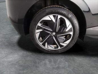 MG Mg4 51kWh SE (170 ps) - ALCANTARA - BLUETOOTH - COMFORT ACCESS