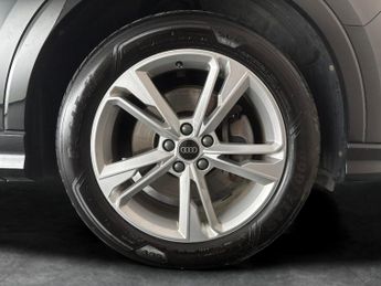 Audi Q3 1.4 TFSIe 45 S line Plug-in S Tronic 13kWh (245 ps) - CRUISE
