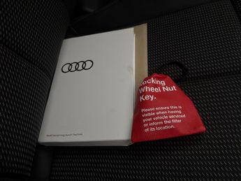 Audi Q3 1.4 TFSIe 45 S line Plug-in S Tronic 13kWh (245 ps) - CRUISE