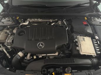 Mercedes-Benz A Class 2.0 A200d AMG Line (Executive) 8G-DCT (150 ps) - ACTIVE LANE ASS