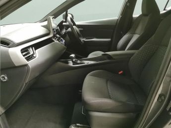 Toyota C-HR 1.8 VVT-h GPF Icon CVT (122 ps) - BLUETOOTH - AIR CON - AUTO HEA