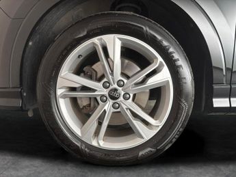 Audi Q3 1.4 TFSIe 45 S line Plug-in S Tronic 13kWh (245 ps) - CRUISE