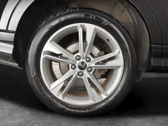 Audi Q3 1.4 TFSIe 45 S line Plug-in S Tronic 13kWh (245 ps) - CRUISE