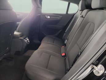 Volvo C40 Recharge 69kWh Plus (231 ps) - CARPLAY - ACTIVE LANE ASSIST - KE