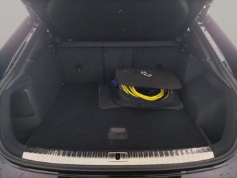 Audi Q3 1.4 TFSIe 45 S line Sportback Plug-in S Tronic 13kWh (245 ps) - 