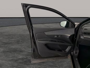 Peugeot 3008 1.6 13.2kWh Allure Premium + Plug-in e-EAT (225 ps) - BLUETOOTH 