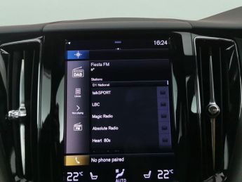 Volvo XC60 2.0 B5 MHEV R-Design AWD (250 ps) - LED - HEATED SEATS - LANE DE