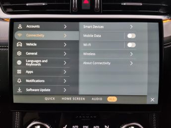 Jaguar F-PACE 2.0 D200 MHEV R-Dynamic S AWD (204 ps) - LED - REVERSE CAM - NAV