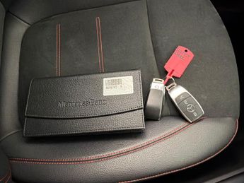 Mercedes-Benz EQA EQA 250 66.5kWh AMG Line (190 ps) - COMFORT PACK - PADDLE SHIFT